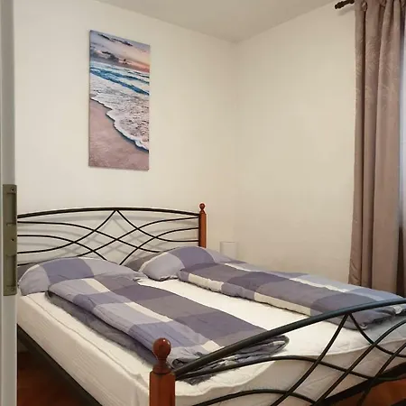 Kk Apartman *